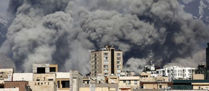 EEUU busca poner presión sobre Irán y exige a los países del Golfo que "elijan un bando".