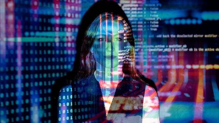 Algunos de los roles más expuestos a la automatización de la IA pasan por los servicios administrativos y de soporte, comercio y atención al cliente y las economías de plataformas.