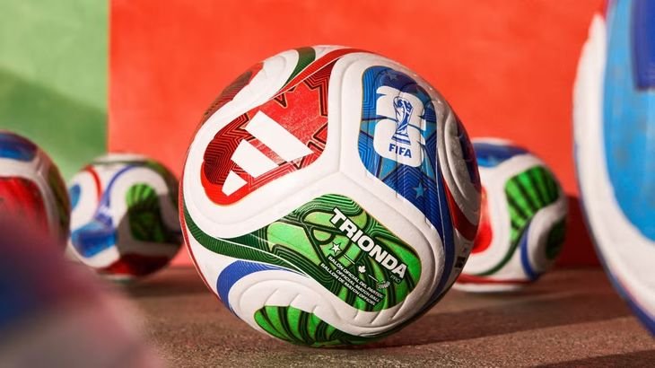 La pelota oficial, Trionda, también recopilará miles de datos durante los partidos.
