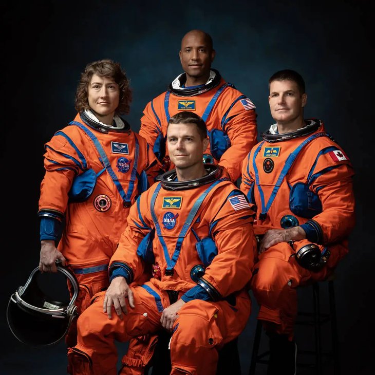 Los cuatro astronautas que viajaron a la Luna.