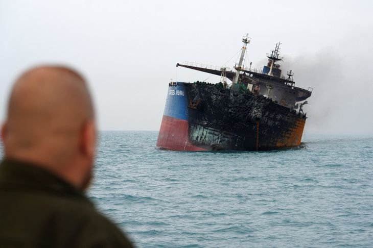 La propuesta establecía que Irán no tendría el control exclusivo del paso y que las tasas serían voluntarias. La propuesta establecía que Irán no tendría el control exclusivo del paso y que las tasas serían voluntarias.