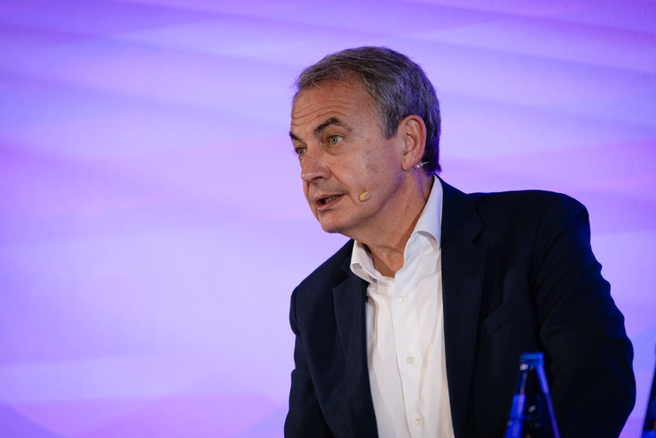 Zapatero es el primer expresidente de la democracia española citado a declarar ante un juez.