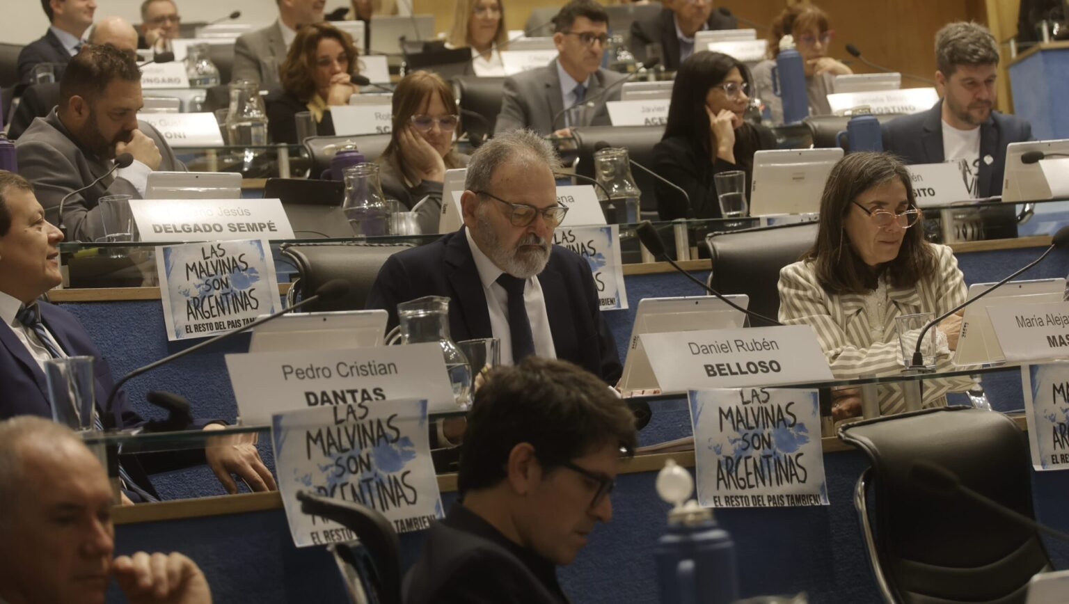 Mapeo de la tierra. A quiénes beneficia el crédito BID? Mapeo de la tierra. A quiénes beneficia el crédito BID?