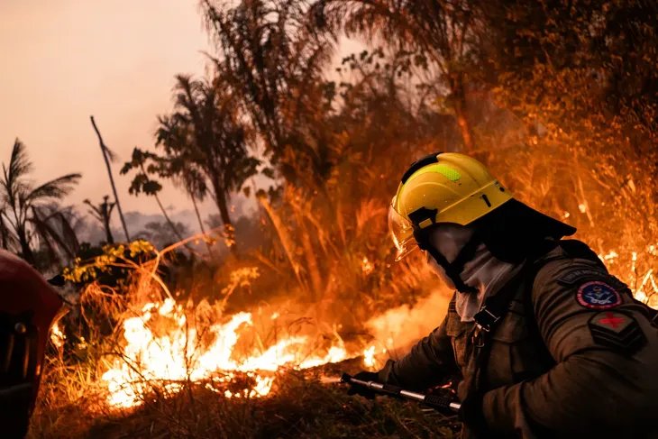 España, Francia, Grecia y varios países de los Balcanes mantienen cientos de bomberos desplegados ante el avance del fuego. España, Francia, Grecia y varios países de los Balcanes mantienen cientos de bomberos desplegados ante el avance del fuego.