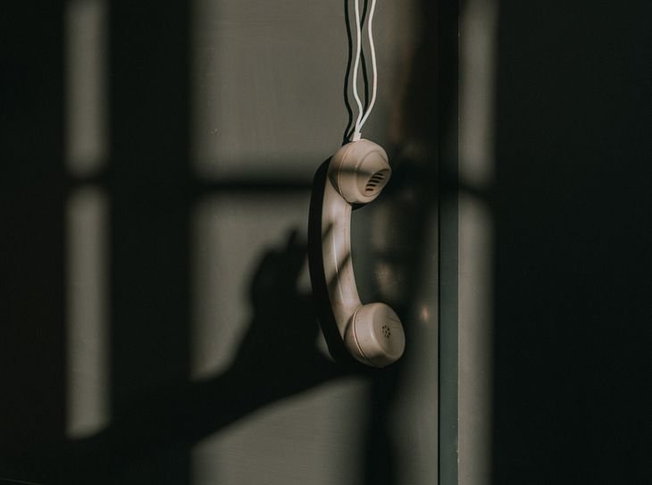 Las autoridades estiman que cerca de tres cuartas partes de los franceses reciben al menos una llamada de venta no solicitada cada semana.