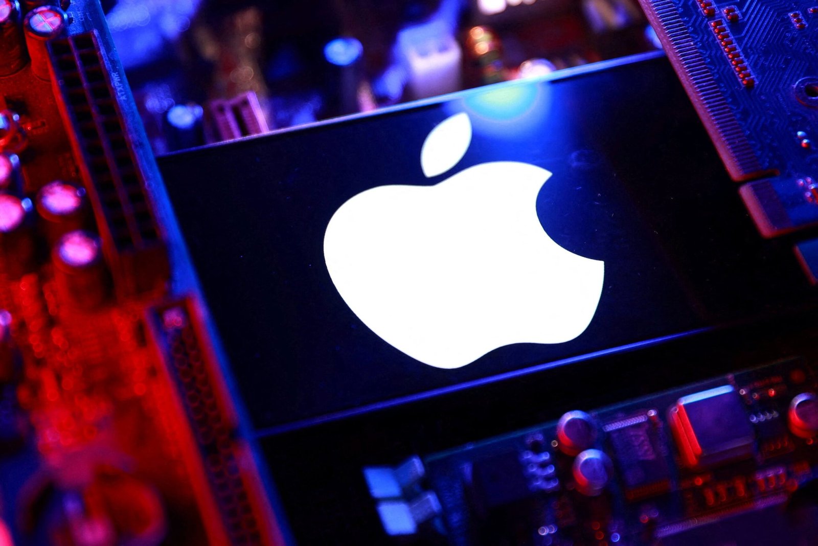 Las gafas inteligentes de Apple llegarían antes de 2027 con funciones de IA