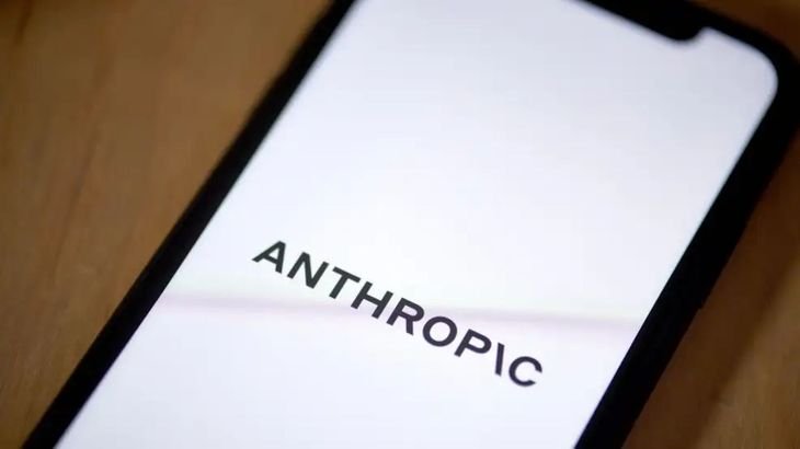 Anthropic respondió a las declaraciones de su exinvestigador con un comunicado enviado a CNN.