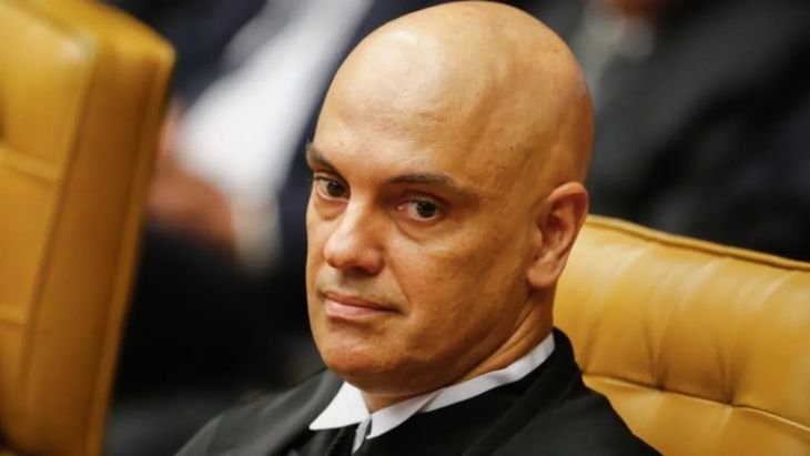 Un contrato de 131 millones de reales entre el Banco Master y el despacho de la esposa de De Moraes, figura entre los hechos juzgados. Un contrato de 131 millones de reales entre el Banco Master y el despacho de la esposa de De Moraes, figura entre los hechos juzgados.