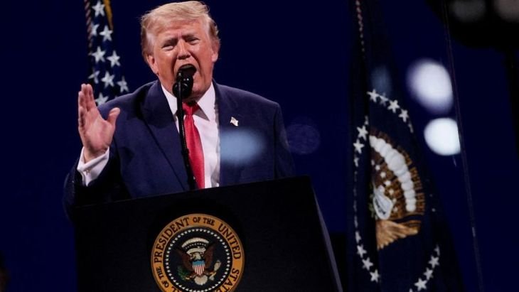 Trump tomó la medida luego de emitir el voto. Trump tomó la medida luego de emitir el voto.