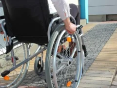 El Gobierno mantiene suspendidas 21.812 pensiones por invalidez y da 30 días para presentar documentación