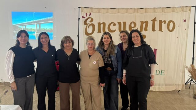 Trabajadores sociales de la salud pública profundizan su práctica profesional en General Conesa