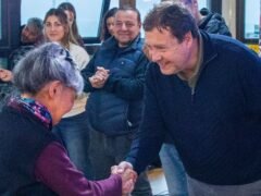Weretilneck reconoció a referentes del deporte y la cultura en Bariloche