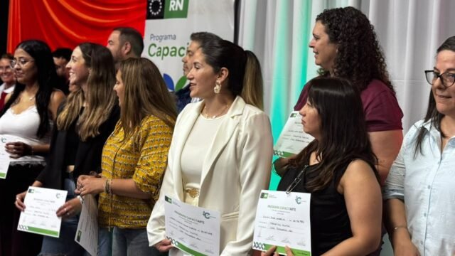 Formación en oficios: la Región Sur recibe el cierre de los talleres Capacitarte