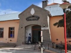 Maquinchao: el equipo de salud llegó hasta una familia aislada por las lluvias
