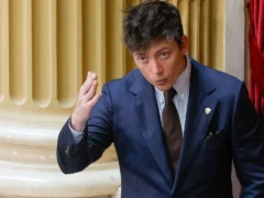 Ley Malvinas: el proyecto de Santiago Caputo queda atrapado en las internas de LLA y aún no tienen los votos en el Congreso