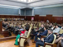 Ricardo Lorenzetti en Expoterra: “Tanto el agua como la tierra son recursos escasos; los hemos sobreutilizado para otros fines y, al haber hecho esto, hemos llegado a agotarlos”
