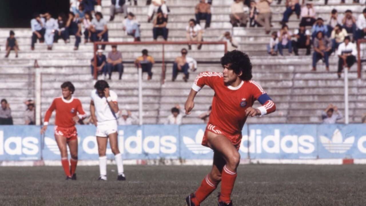 La génesis del Dios de La Paternal: el templo sagrado donde nació el mito y brilló el mejor Diego de todos