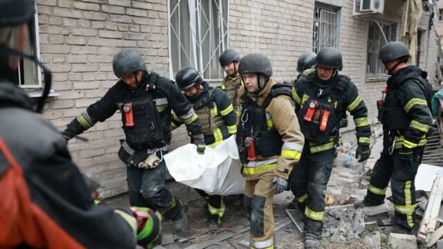 Rusia lanzó una ataque con bombas guiadas contra infraestructura civil en Zaporizhzhia: al menos ocho muertos