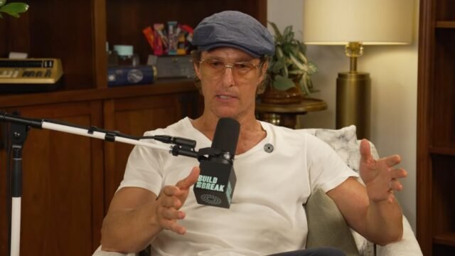 Matthew McConaughey dijo pasó dos días solo en el desierto para leer 20 años de críticas negativas sobre su carrera