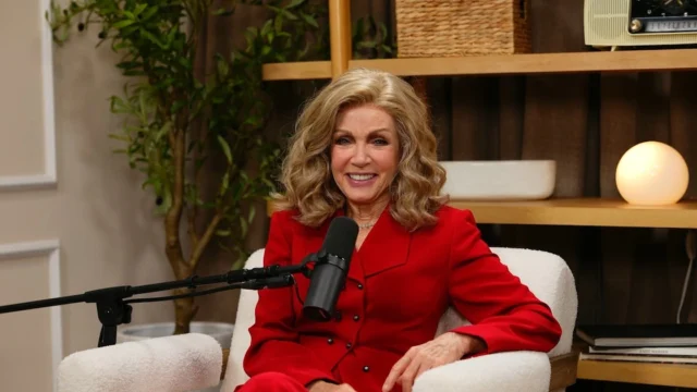 Donna Mills habla de los límites en su cuenta de OnlyFans: “Hay que dejar algo a la imaginación”