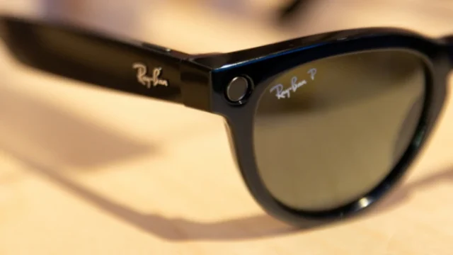 Meta le quitó la cámara a sus lentes Ray-Ban, pero ya no deja desactivar el guardado de audio