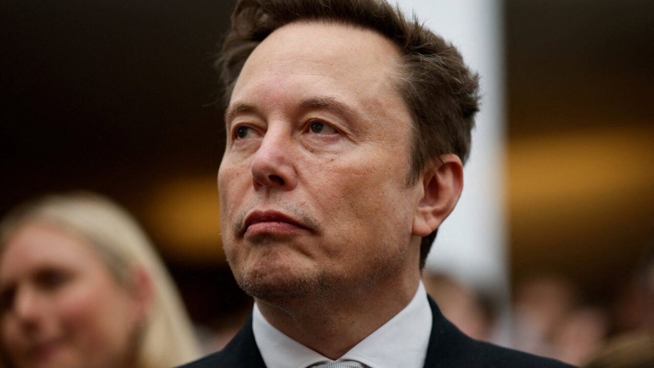 Elon Musk quiere “lograr una cobertura telefónica completa en Estados Unidos” con Starlink y reemplazar empresas