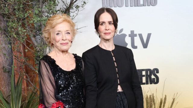 Holland Taylor revela por qué no quiere trabajar junto a Sarah Paulson pese a tener más de dos décadas de relación