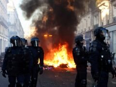 Protestas en Francia: el Gobierno impondrá nuevos toques de queda localizados para este martes en las zonas donde sea necesario