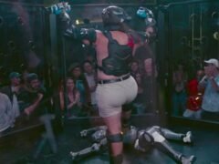 California detiene los combates no autorizados entre peleadores humanos y robots humanoides