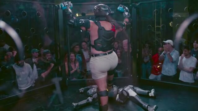 California detiene los combates no autorizados entre peleadores humanos y robots humanoides