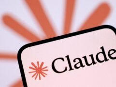 Anthropic sigue humanizando a Claude: ahora toma medidas contra usuarios que abusan verbalmente del chatbot
