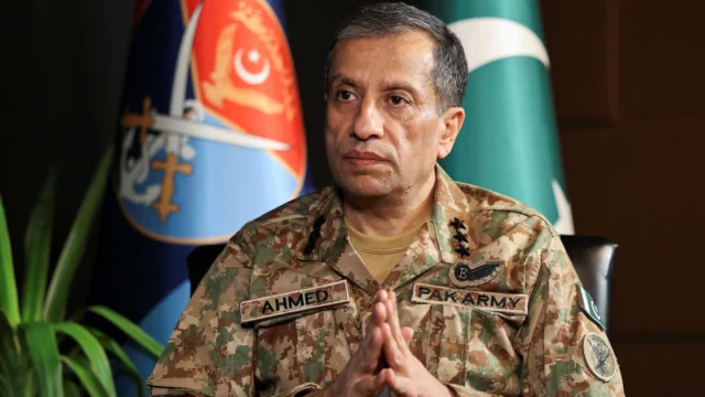 Pakistán se muestra «cautelosamente optimista» sobre su mediación entre Irán y Estados Unidos
