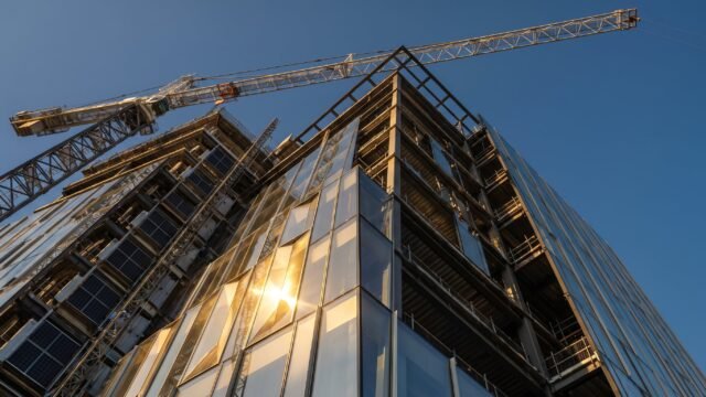 En Alemania ya planean usar enjambres de robots para reemplazar a obreros de construcción