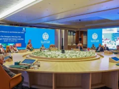 Arabia Saudita, Turquía y Pakistán se reúnen con Irán en Teherán para abordar la seguridad regional tras ocho meses de guerra