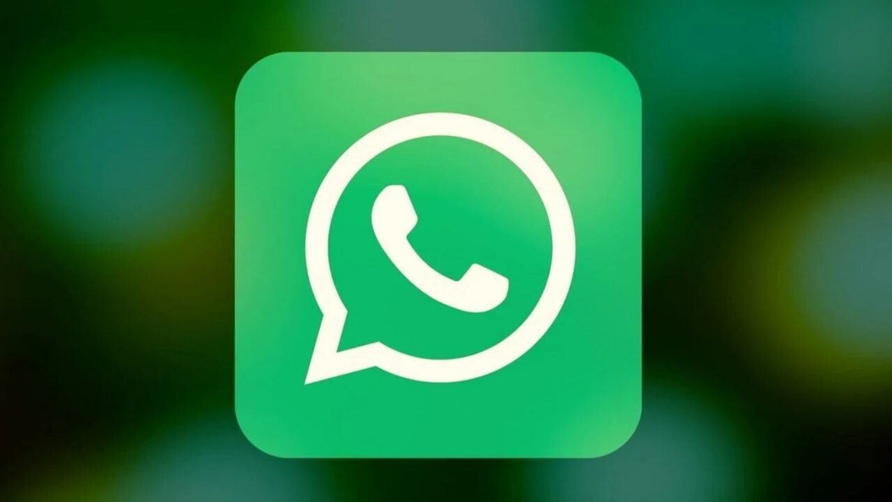 WhatsApp recupera el desenfoque gradual en los chats de iPhone