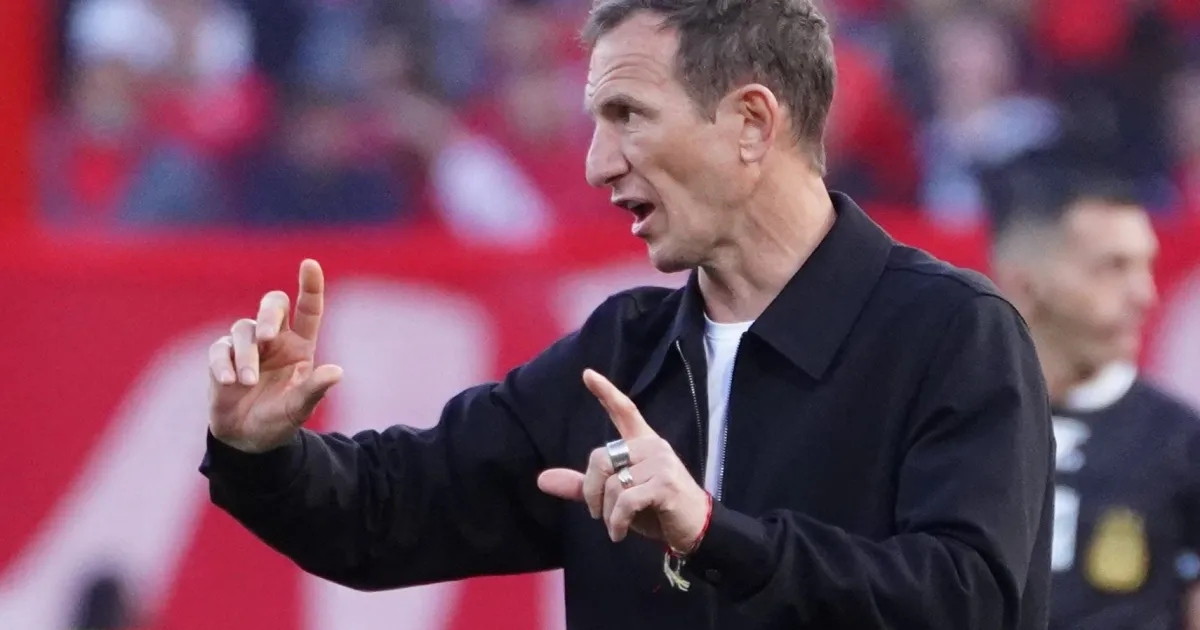 «Dieron la cara»: Arruabarrena destacó el triunfo de Boca ante Independiente y ya piensa en River
