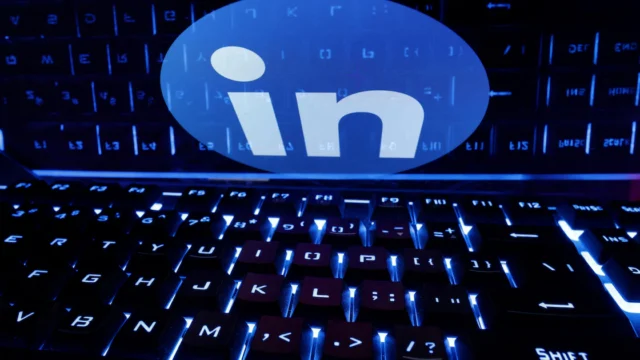 LinkedIn redujo un 40% las vistas de publicaciones genéricas hechas con inteligencia artificial