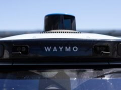 Waymo cerró un préstamo de USD 5.000 millones para expandir su servicio de robotaxis