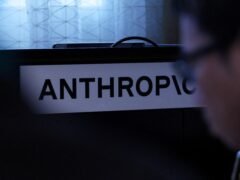 Un juez de California decidirá si Anthropic puede usar letras de canciones para entrenar a Claude