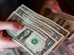 El dólar bajó y cortó una racha de siete sesiones consecutiva de avances
