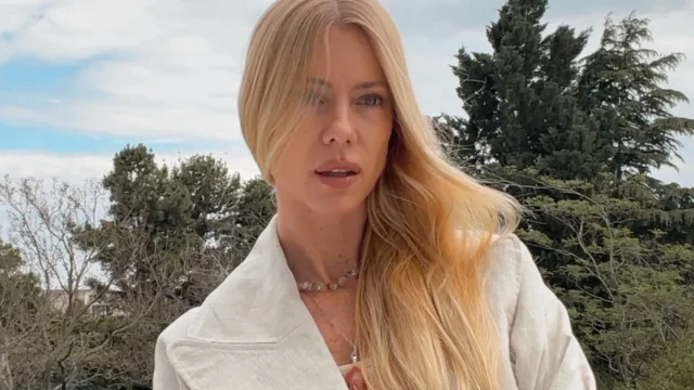 Nicole Neumann y sus botas peep-toe: cómo son, por qué dividen las aguas y cómo se llevan esta temporada