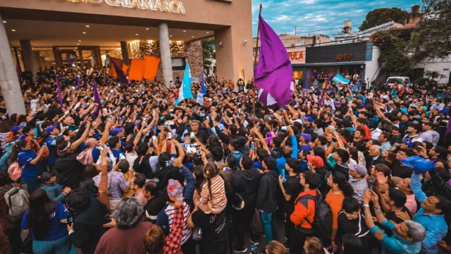 Javier Milei arengó a su tropa en Catamarca y mantuvo una cumbre cerrada con la dirigencia local