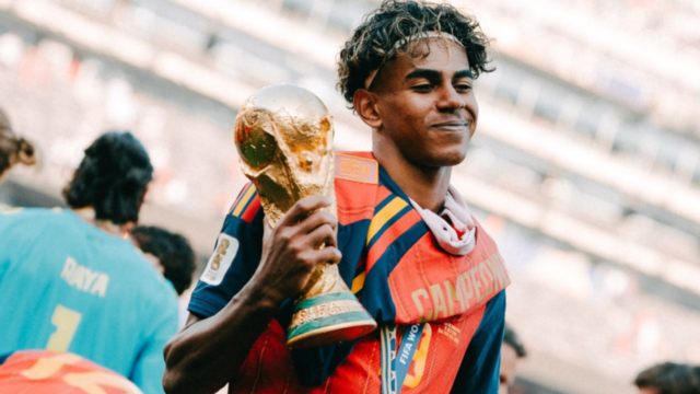 Lamine Yamal y el récord histórico que puede conseguir en el Balón de Oro 2026