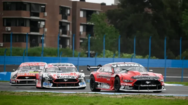 TC Pista: Ochoa acarició el podio en Rosario, mientras que Antón terminó de complicar sus chances