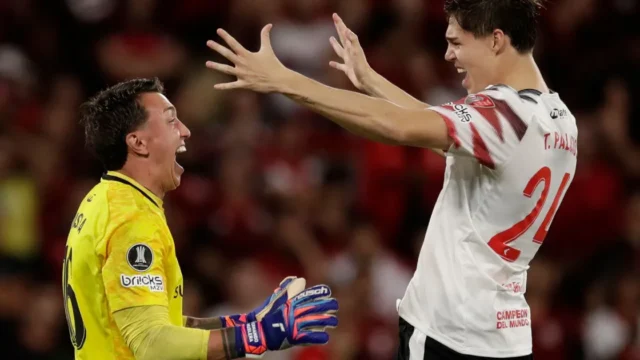 Mística copera: Muslera atajó tres penales y metió a Estudiantes en la final de la Libertadores