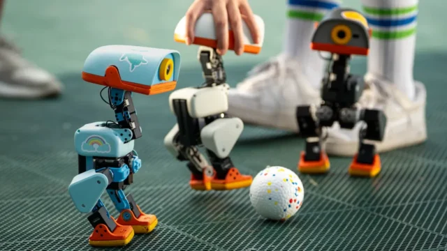 Los robots pato de Nvidia que duermen y juegan, tuvieron 20.000 pedidos de preventa en un día