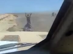 Batalla sin tregua por el control del estrecho de Bab el-Mandeb: brutal choque de milicias rivales en la costa de Yemen