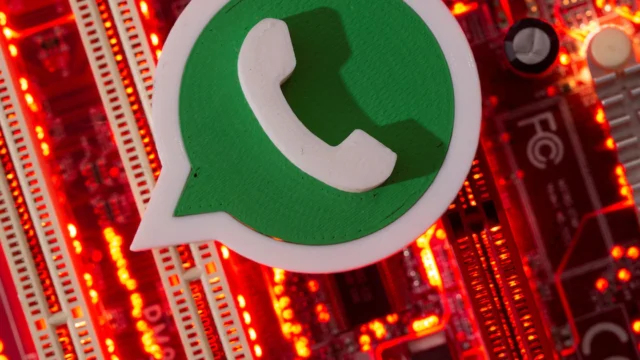 WhatsApp Plus: cómo descargar la última versión puede poner en riesgo tu dinero y el de tu familia