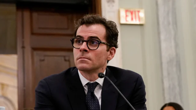 El jefe de Instagram asegura que el rechazo y el miedo a la IA van a empeorar en los próximos años