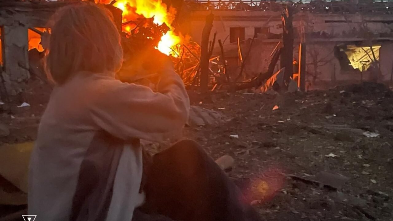 Ataques rusos mataron a tres civiles e hirieron a ocho personas en Ucrania